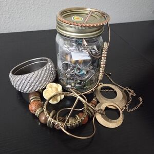 Mystery Jewelry Jar 16oz Wearable Lot Necklaces Bracelets Earrings Rings Pendant